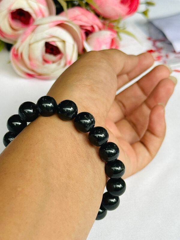 Black Tourmaline Bracelet (8mm) for Men and Women - Image 2