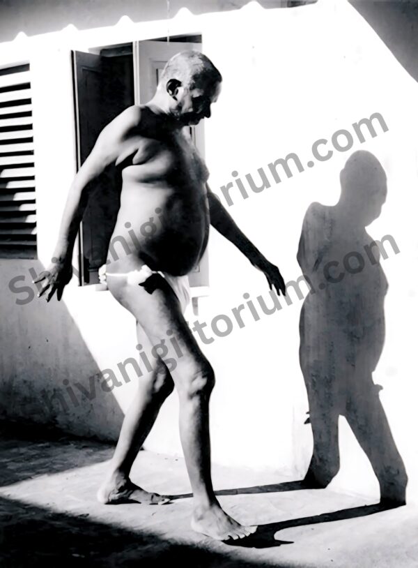 Bhagwan Nityanand B/W Photo Copy